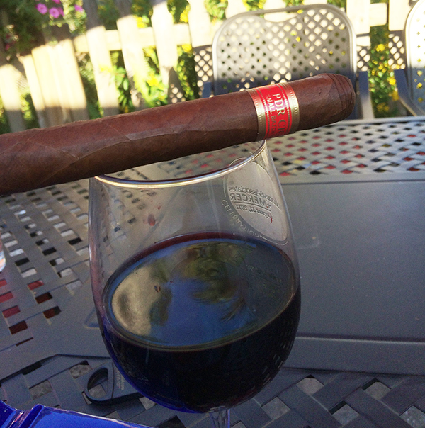 Today we offer the Stogie Press Rough Cut cigar review notes on the PDR Cigars Small Batch Reserve Robusto.